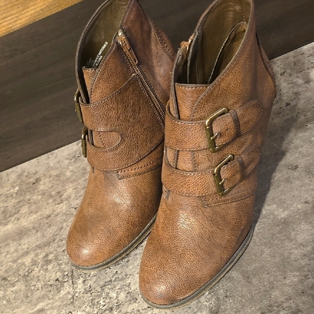 Brown Leather Ankle Boots like new